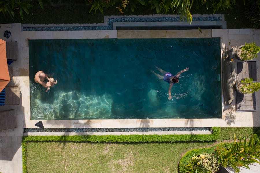 Jasa-Perawatan-Kolam-Renang-Terbaik-Gading-Serpong